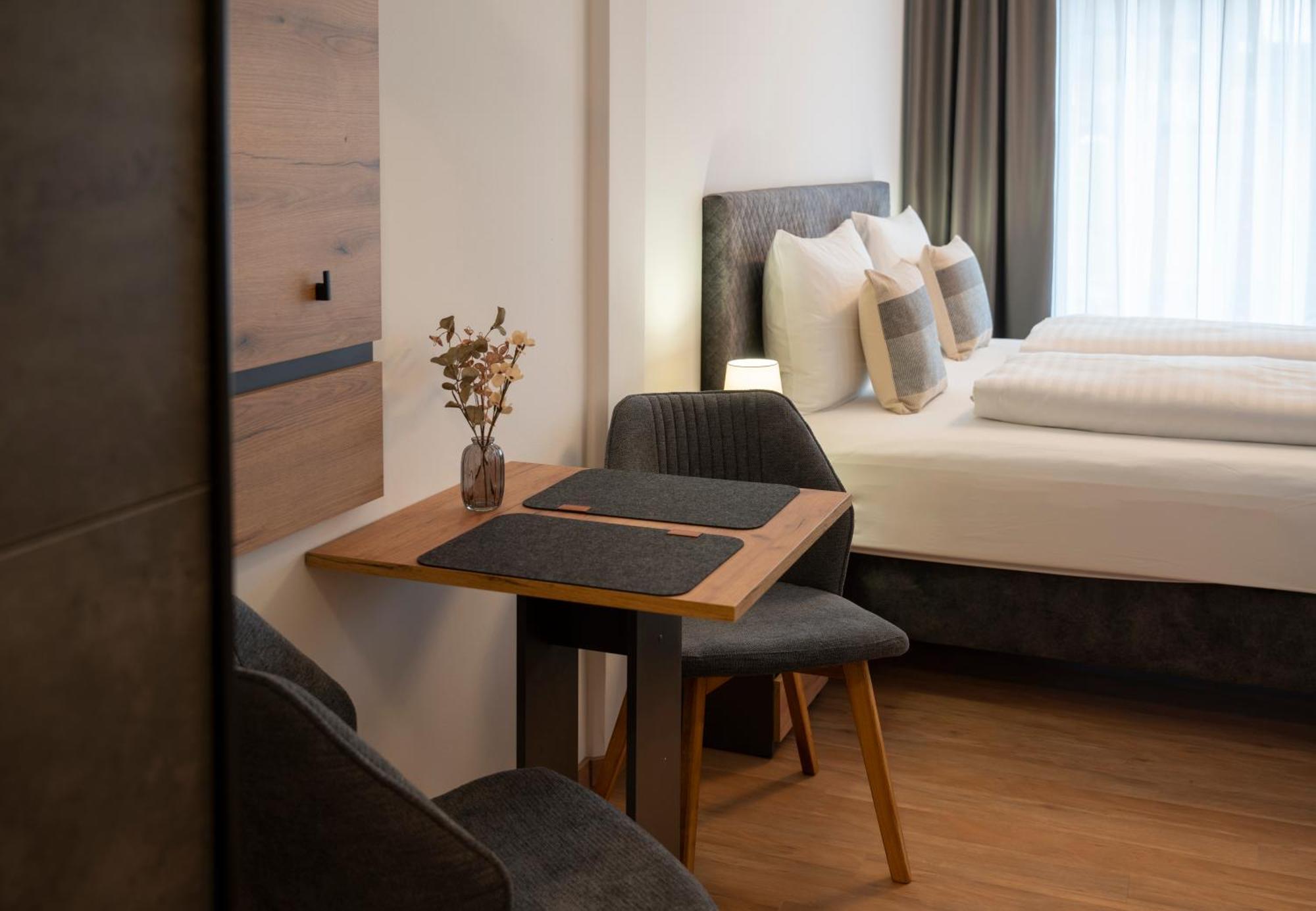 Das Windsheim Appartements By Vital Hotel 1 Und 2 Zimmer Appartements Bad Windsheim Ngoại thất bức ảnh